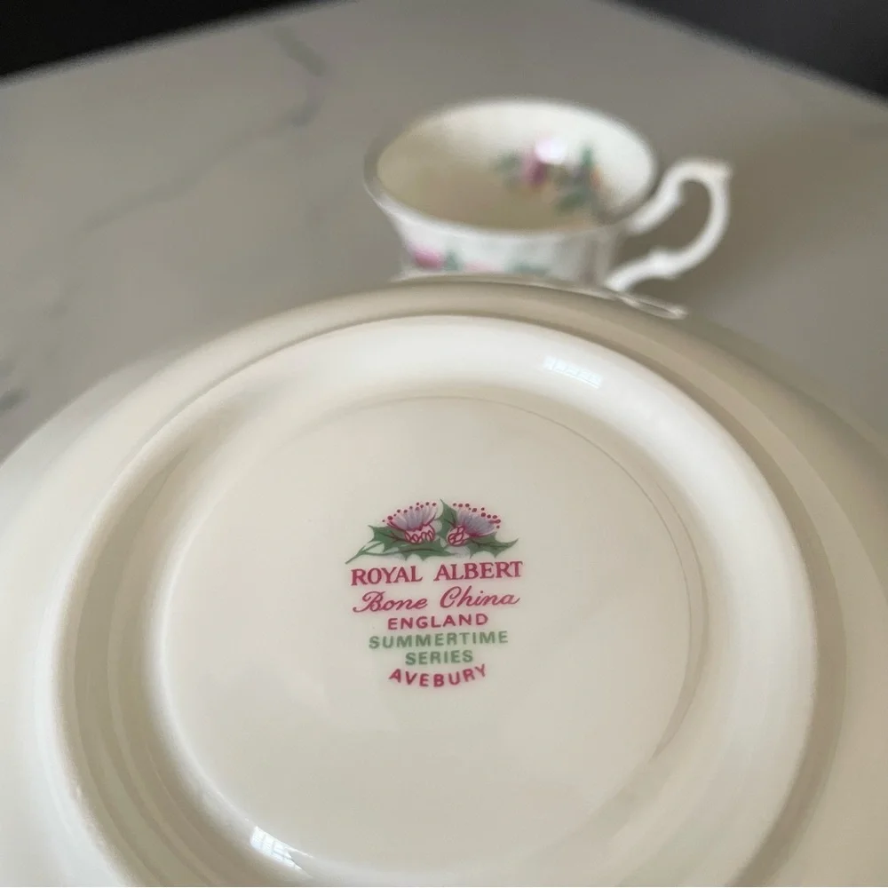 Avebury - Summertime Series - Cup & Saucer by Royal Albert